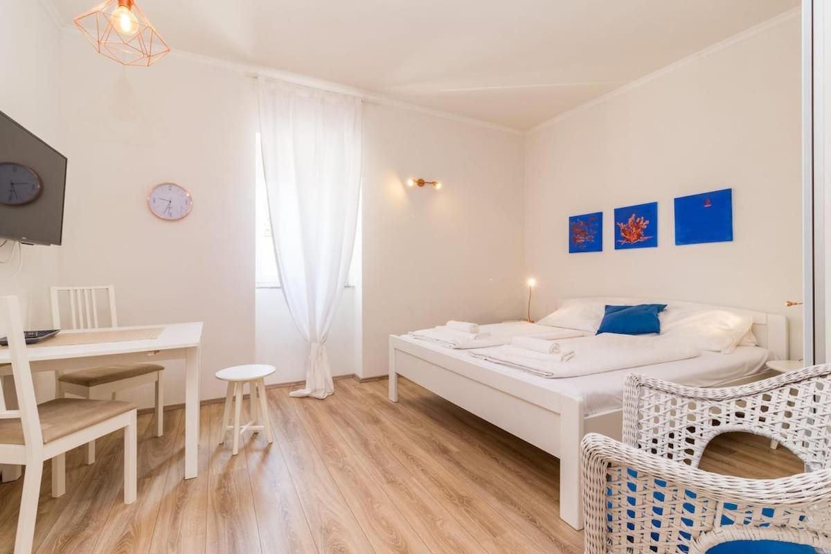 Appartement Gridolina à Pula Extérieur photo