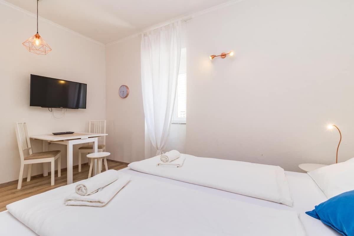 Appartement Gridolina à Pula Extérieur photo